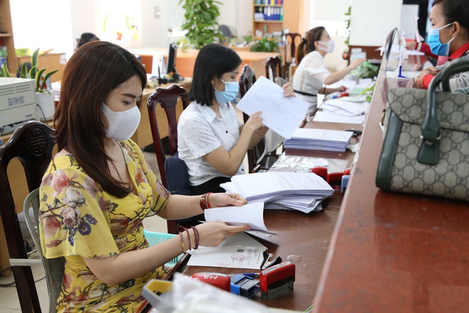 Những quy định cần biết về hợp đồng làm việc của viên chức - 1 Những quy định cần biết về hợp đồng làm việc của viên chức - 1