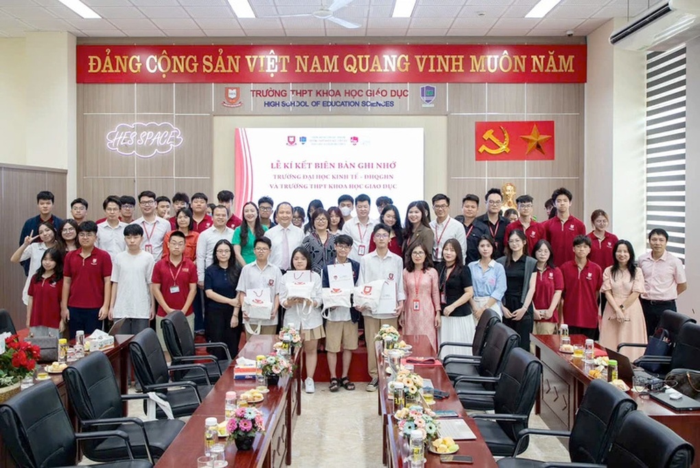 Trường ĐH đầu tiên triển khai ươm tạo tài năng từ bậc THPT - 1 Trường ĐH đầu tiên triển khai “ươm tạo tài năng” từ bậc THPT
