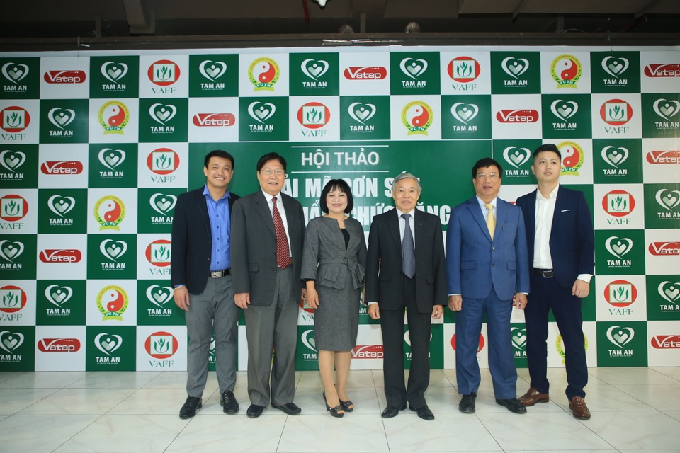 Giám đốc Dược Tâm An: Doanh nghiệp Việt cần mạnh dạn ứng dụng 4.0 vào công tác quản lý - 3 Giám đốc Dược Tâm An: Doanh nghiệp Việt cần mạnh dạn ứng dụng 4.0 vào công tác quản lý - 3