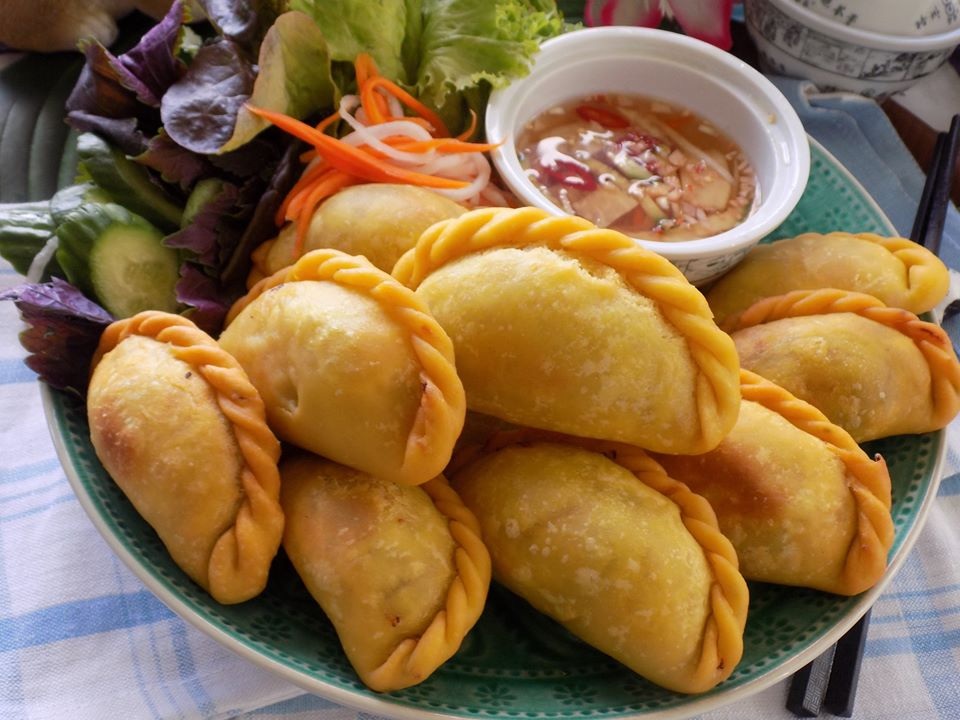 Cuối tuần làm bánh gối thơm ngon nuốt lưỡi đãi cả gia đình - 8 Cuối tuần làm bánh gối thơm ngon nuốt lưỡi đãi cả gia đình - 8
