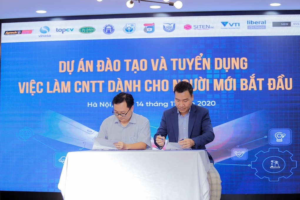 Chạm tới thành công trong ngành lập trình cùng quỹ học bổng Vươn cao cùng Aptech - 2 Chạm tới thành công trong ngành lập trình cùng quỹ học bổng Vươn cao cùng Aptech - 2