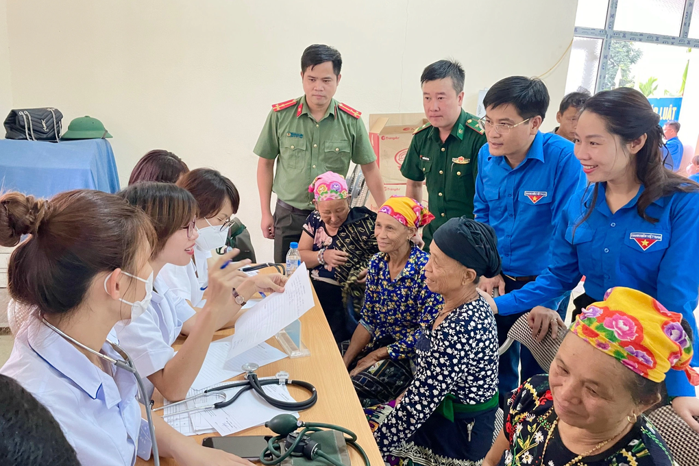 Nhiều hoạt động ý nghĩa kỷ niệm ngày Thương binh - Liệt sĩ - 2 Nhiều hoạt động ý nghĩa kỷ niệm ngày Thương binh - Liệt sĩ - 2