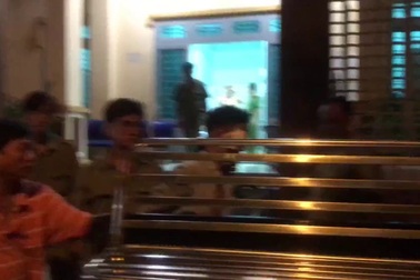 Cảnh sát giao thông truy bắt nghi can trộm