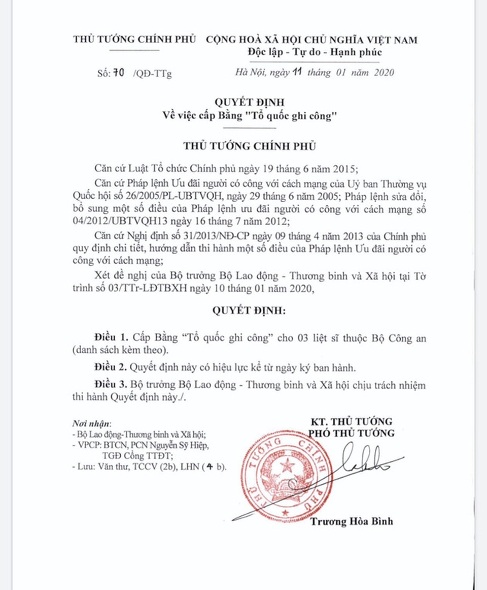 Cấp Bằng Tổ quốc ghi công đối với 3 liệt sĩ hy sinh tại Đồng Tâm - 1 Cấp Bằng Tổ quốc ghi công đối với 3 liệt sĩ hy sinh tại Đồng Tâm - 1