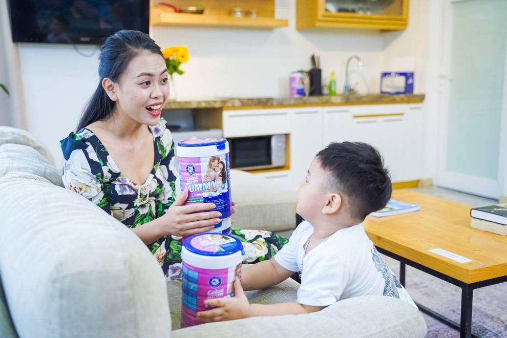 Sữa non Colosmom Yummy - hỗ trợ giúp trẻ ăn ngon, ngăn ngừa táo bón hiệu quả - 2 Sữa non Colosmom Yummy - hỗ trợ giúp trẻ ăn ngon, ngăn ngừa táo bón hiệu quả - 2