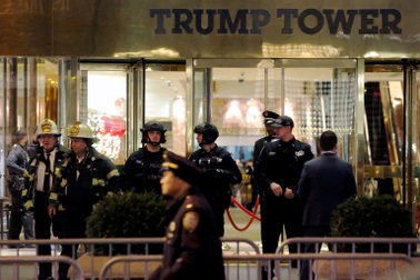 Mật vụ Mỹ bỏ Tháp Trump vì tranh chấp tiền thuê mặt bằng