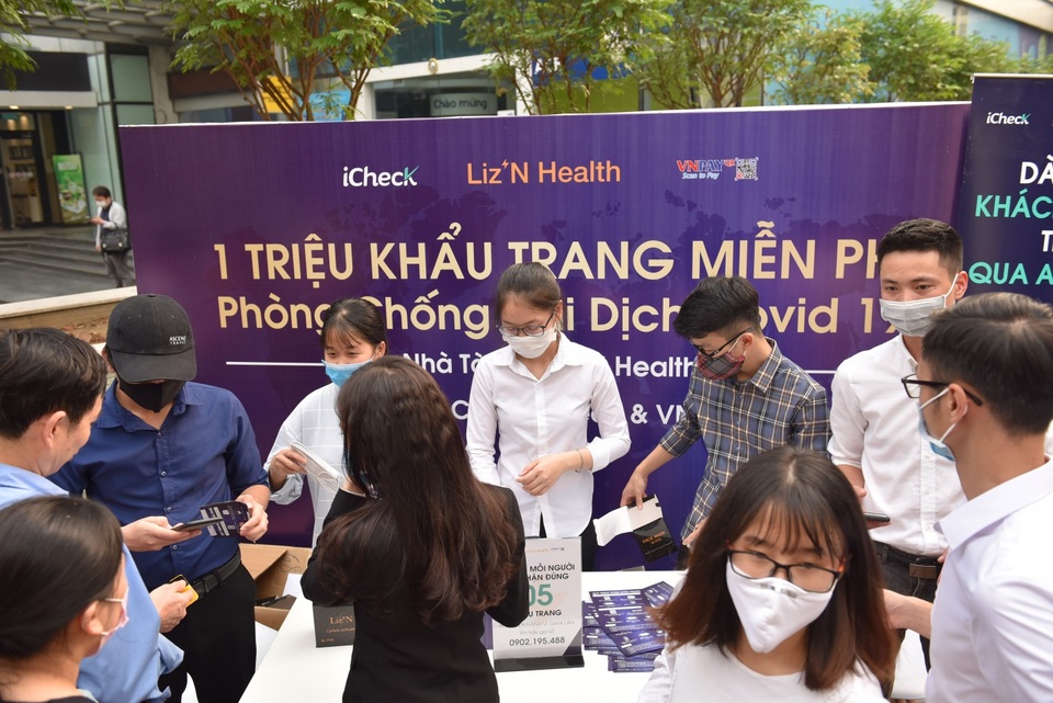 Liz’N Health chung tay trong dự án “1 triệu khẩu trang miễn phí phòng tránh đại dịch Covid-19” - 4 Liz’N Health chung tay trong dự án “1 triệu khẩu trang miễn phí phòng tránh đại dịch Covid-19” - 4
