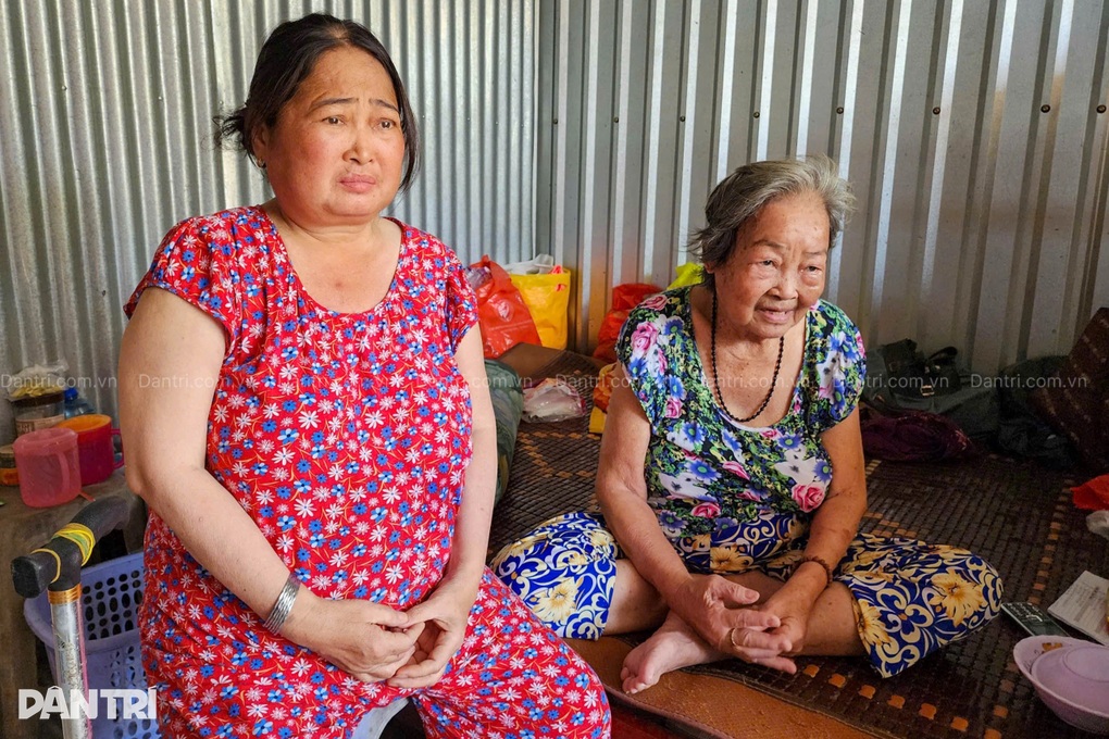 Nhờ bạn đọc, mẹ con tôi có tiền chữa bệnh, cháu ngoại không phải nghỉ học - 2 Nhờ bạn đọc, mẹ con tôi có tiền chữa bệnh, cháu ngoại không phải nghỉ học - 2