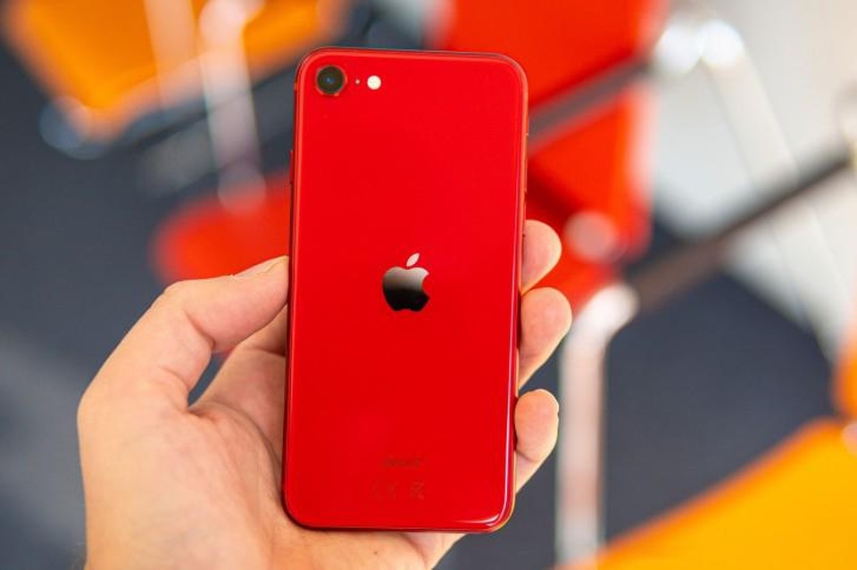 iPhone 12 mini có thể trở thành bom xịt tại Việt Nam? - 1 iPhone 12 mini có thể trở thành bom xịt tại Việt Nam? - 1