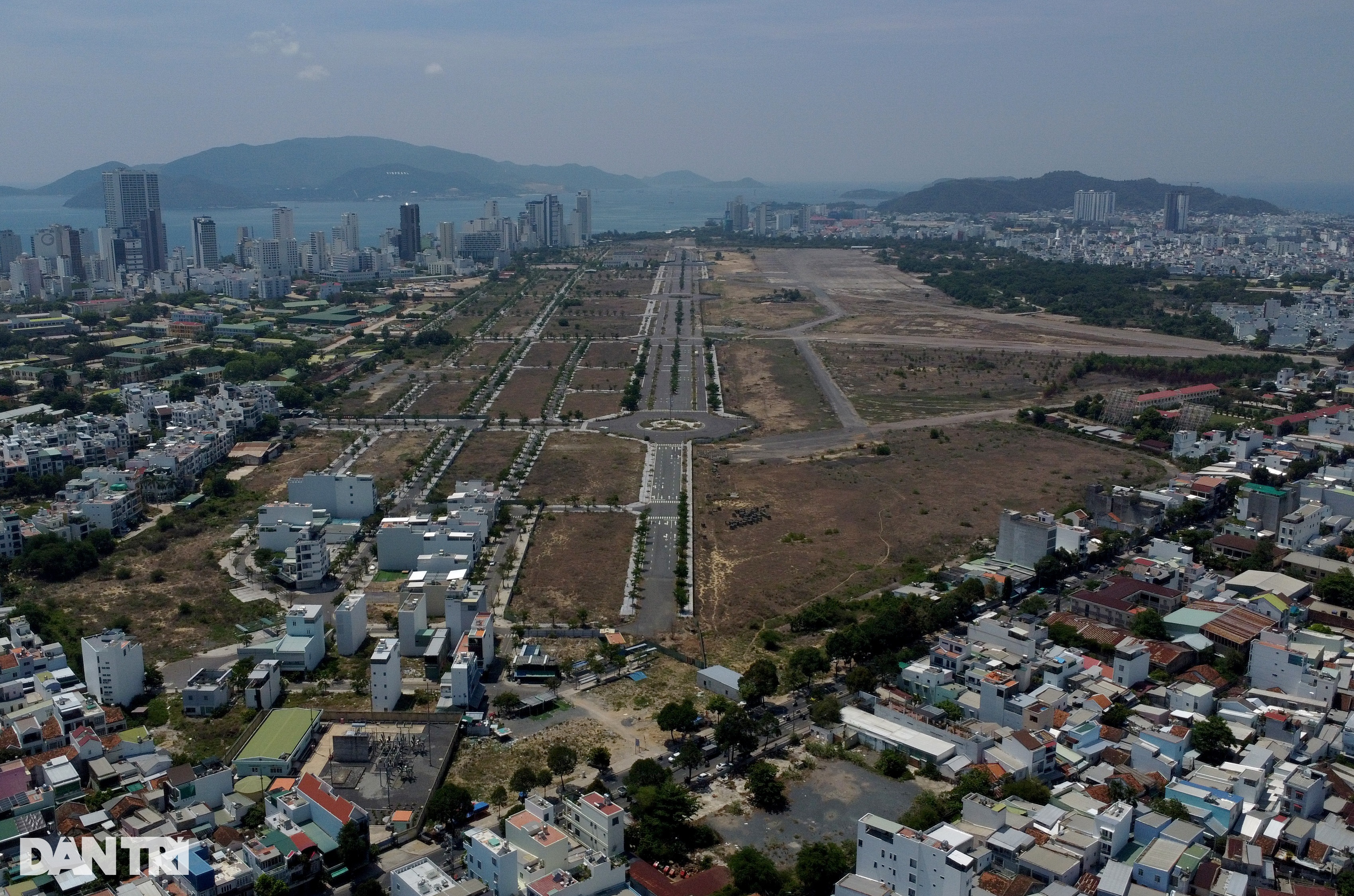 View - Sân bay Nha Trang sau 8 năm bị "xẻ" làm dự án | Báo Dân trí