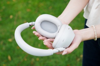 Trải nghiệm Sony WH-1000XM6: Đối thủ của Apple AirPods Max - 21