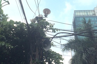 Cả quận thay mới loa phường bắt tín hiệu, không dây