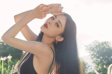 Cổ Lực Na Trát khát khao bứt phá khỏi mác "bình hoa di động"