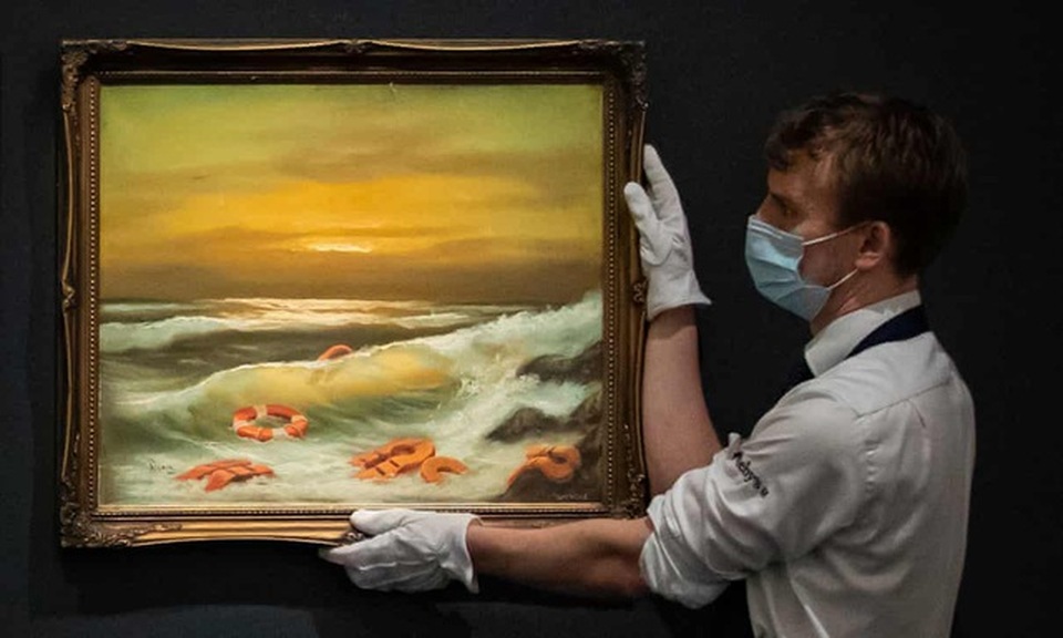 Bộ ba bức tranh khắc họa cảnh biển đạt mức giá 66 tỷ đồng - 4