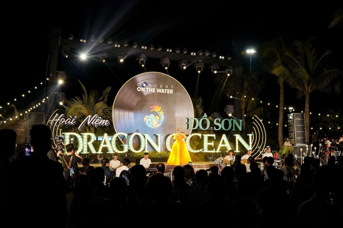 Tùng Dương phiêu cùng đêm nhạc Hoài niệm tại Dragon Beach Đồ Sơn - 3 Tùng Dương phiêu cùng đêm nhạc Hoài niệm tại Dragon Beach Đồ Sơn - 3
