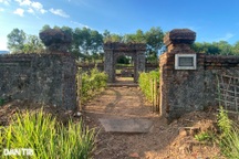 Lăng mộ cổ duy nhất thời các chúa Nguyễn còn giữ được kiến trúc ban đầu