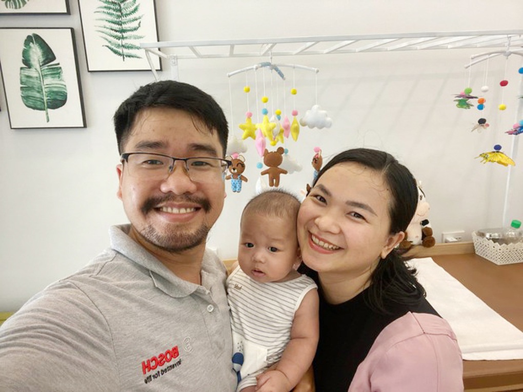 Ông bố 9X ở TPHCM kể chuyện ngược đời: Chồng ở nhà chăm con cho vợ đi làm - 5 Ông bố 9X ở TPHCM kể chuyện ngược đời: Chồng ở nhà chăm con cho vợ đi làm - 5