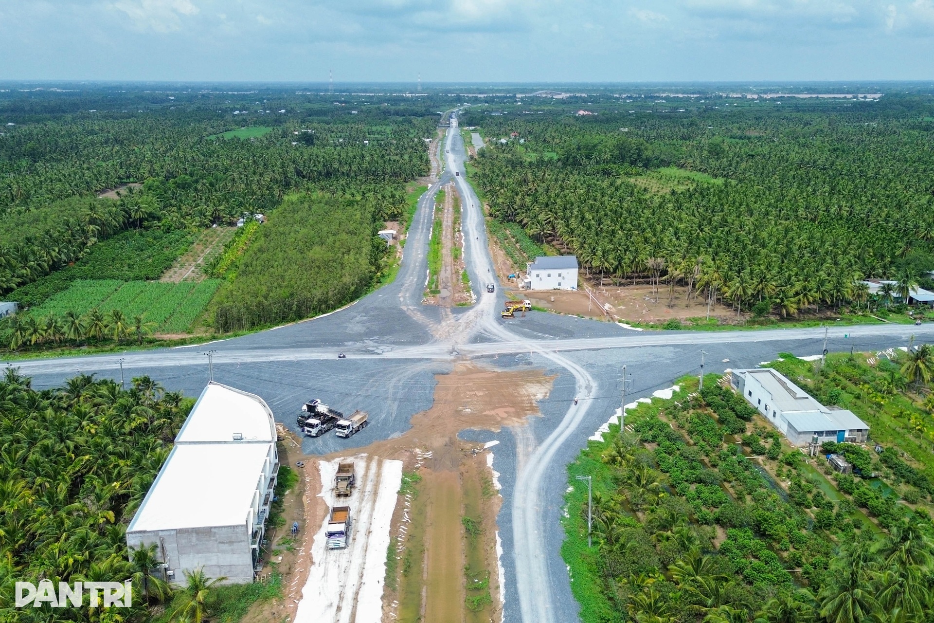 Cầu vượt sông Hậu nối Cần Thơ - Vĩnh Long chính thức thông xe tạm - 12 Cầu vượt sông Hậu nối Cần Thơ - Vĩnh Long chính thức thông xe tạm - 12