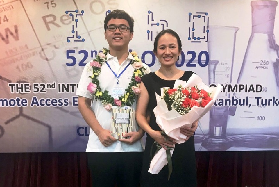 Trích 1,5 tỷ đồng khen thưởng học sinh giỏi quốc gia và giáo viên bồi dưỡng - 2