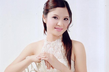 Nữ sinh 2 lần giành giải cao nhất cuộc thi sắc đẹp