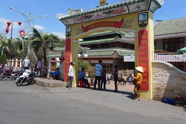 Khu du lịch quốc gia núi Sam ngừng đón khách tham quan