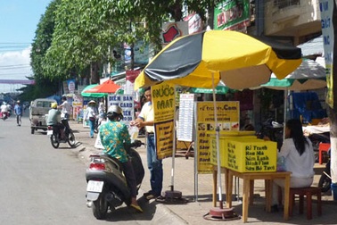 Nắng nóng - nước mát xuống đường, rau đồng lên giá 