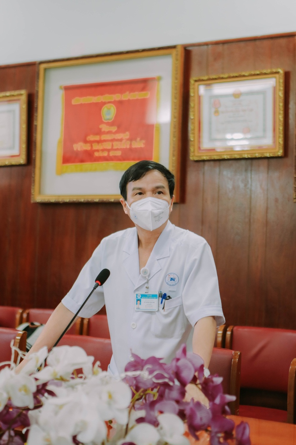 Dầu Xanh Con Ó Singapore chung tay cùng BV Thống Nhất chống dịch Covid-19 - 3 Dầu Xanh Con Ó Singapore chung tay cùng BV Thống Nhất chống dịch Covid-19 - 3