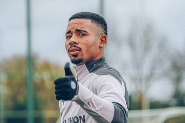 Man City nhận “viện binh” trước trận chiến với Olympiakos