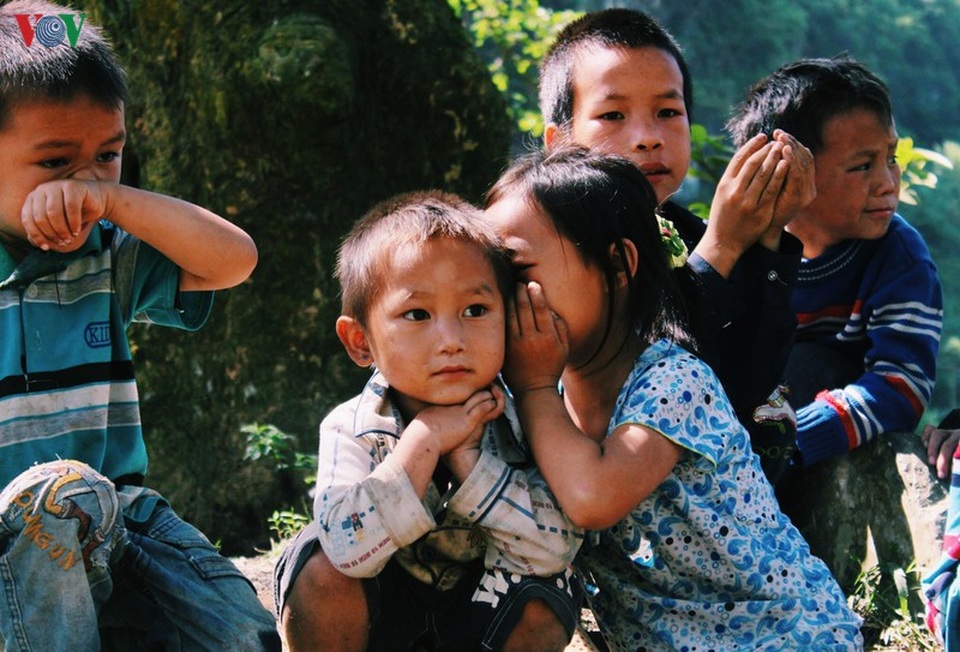 Người dân tộc thân thiện, mến khách nơi cao nguyên đá Hà Giang - 10 Người dân tộc thân thiện, mến khách nơi cao nguyên đá Hà Giang - 10