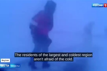 Lông mi và tóc đóng băng khi đi ngoài trời ở thành phố lạnh nhất thế giới