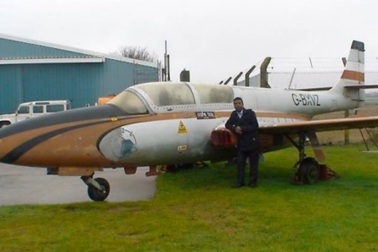 Dùng chiến đấu cơ… giao thức ăn 