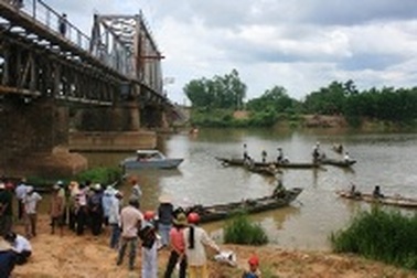 “Sa tặc” tấn công khiến hai thành viên tổ tuần tra tử nạn