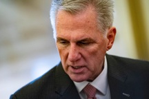 Những câu hỏi quan trọng quanh việc Chủ tịch Hạ viện Mỹ mất chức