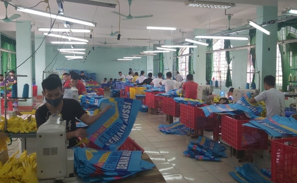 Người thầy không phấn trắng, bảng đen của những “tâm hồn lạc lối” - 3 Người thầy không phấn trắng, bảng đen của những “tâm hồn lạc lối” - 3