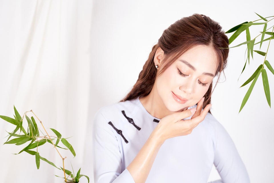 Hỗ trợ tăng cường nội tiết tố nữ với Tố Ngọc Hoàn Plus+ - 2 Hỗ trợ tăng cường nội tiết tố nữ với Tố Ngọc Hoàn Plus+ - 2