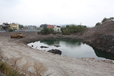 Quảng Ninh: Hơn 1000 hộ dân phải sống bên "hố tử thần" vì nạn khai thác than thổ phỉ