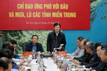 Bão số 8 đổ thẳng vào miền Trung, phạm vi ảnh hưởng rất rộng