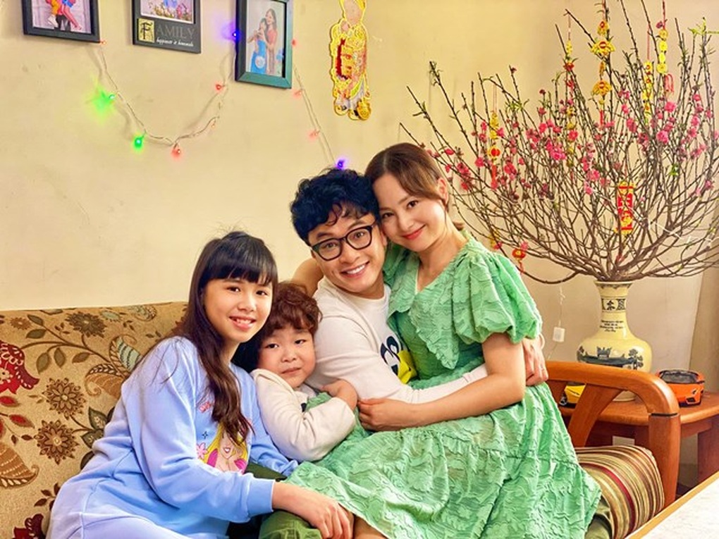 Lan Phương bất ngờ cảm ơn Hồng Đăng, khán giả tiếp tục tranh cãi kết phim - 3 Lan Phương bất ngờ cảm ơn Hồng Đăng, khán giả tiếp tục tranh cãi kết phim - 3