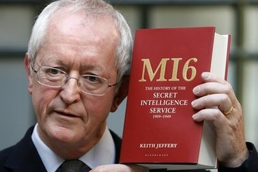 Tình báo Anh vén bức màn bí mật