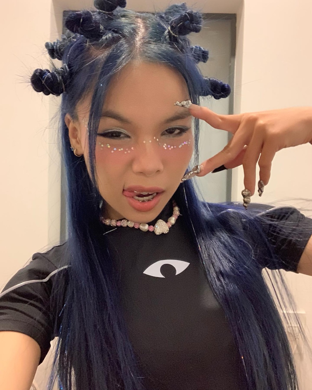 3 nữ rapper Gen Z vừa xinh đẹp, vừa lôi cuốn trên sân khấu - 1 3 nữ rapper Gen Z vừa xinh đẹp, vừa lôi cuốn trên sân khấu - 1
