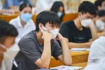 Bất ngờ tỷ lệ xét học bạ: Thí sinh "khôn" hơn, hết thời rải hồ sơ ồ ạt?