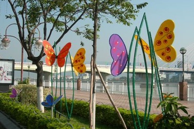 Đà Nẵng: 800 triệu đồng thực hiện đường hoa Tết