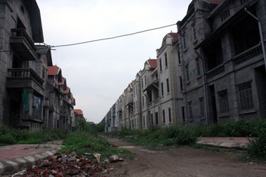 Hà Nội la liệt khu đô thị “ma”