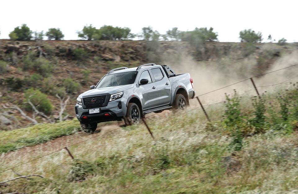 Nissan Navara 2021 xuất kích, sẵn sàng đấu với Ford Ranger - 7 Nissan Navara 2021 xuất kích, sẵn sàng đấu với Ford Ranger - 7