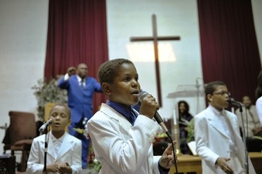 Cậu bé 11 tuổi được phong làm mục sư 