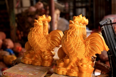 Làng gốm "độc tôn" ở miền Nam hối hả làm gà vàng phục vụ Tết