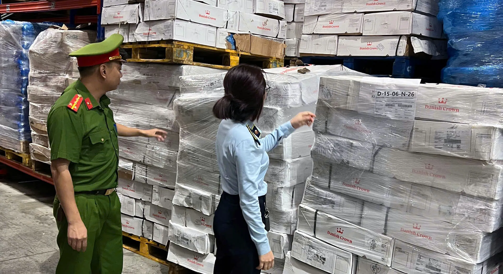 Trong tháng 8, Hà Nội xử lý hơn 500 vụ vi phạm buôn lậu, gian lận thương mại - 1 Trong tháng 8, Hà Nội xử lý hơn 500 vụ vi phạm buôn lậu, gian lận thương mại - 1