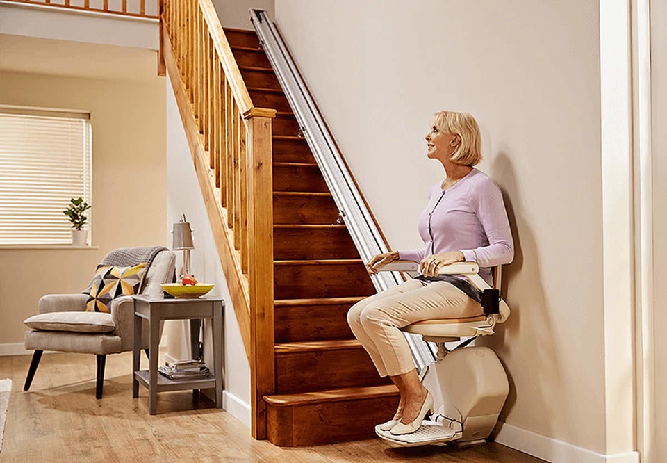Stairlift Pacific - tiên phong trong giải pháp thang ghế cho người lớn tuổi - 2 Stairlift Pacific - tiên phong trong giải pháp thang ghế cho người lớn tuổi - 2