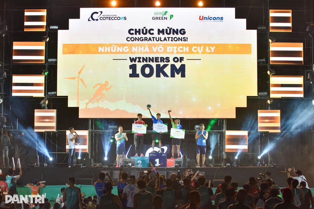 Chạy bộ Chạy bộ