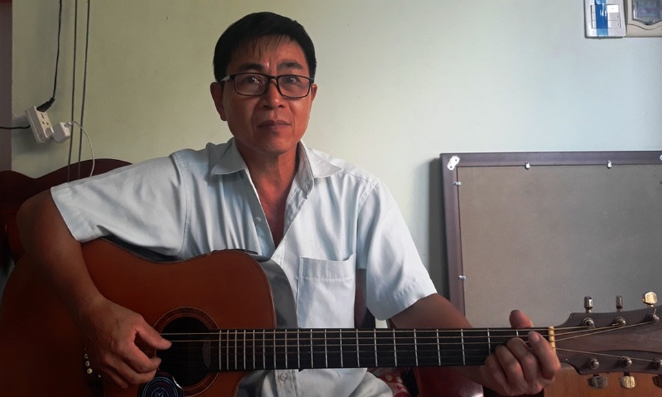 Lớp dạy nhạc miễn phí của một cựu chiến binh ở Bình Định - 1 Lớp dạy nhạc miễn phí của một cựu chiến binh ở Bình Định - 1
